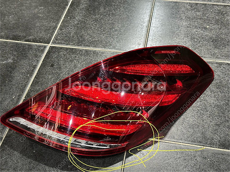 w222 S클래스 후기형 정품 조수석쪽 테일램프 후미등...--0