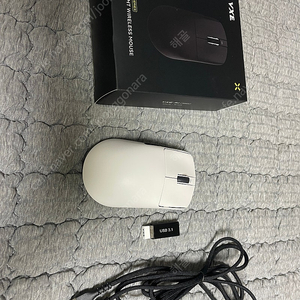 vxe r1 se plus 화이트