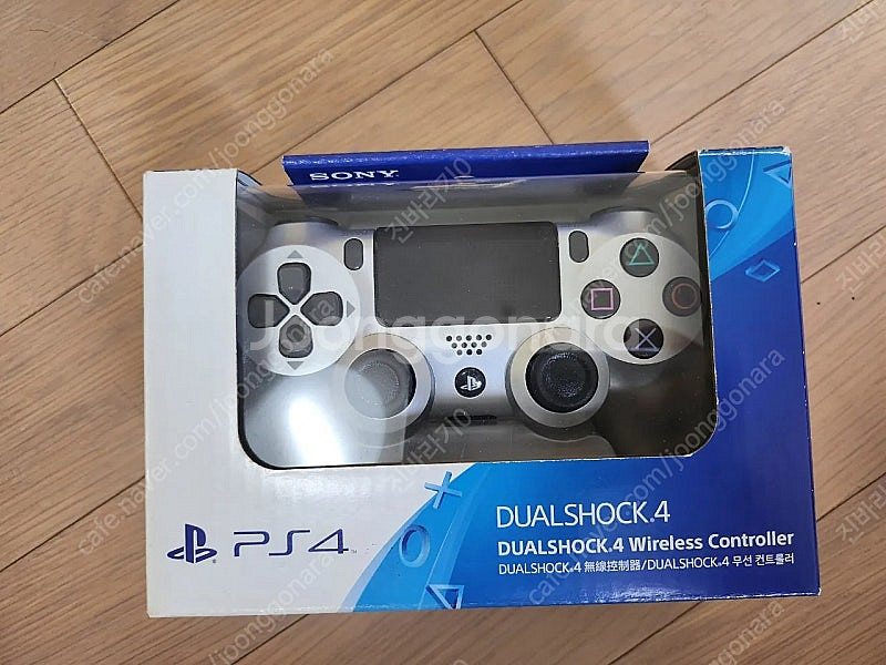 PS4PRO ssd1기가 + 카메라 + 저스트댄스 등--3