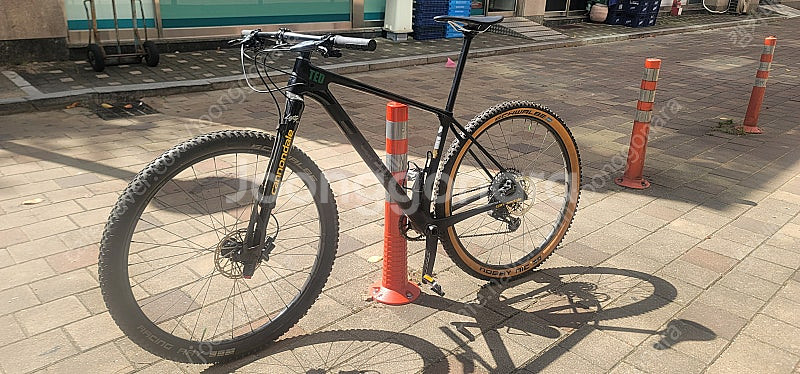 케논데일mtb(f-si 카본3) BBQ 2020년식--2