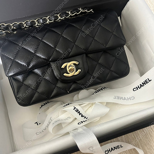 Chanel 샤넬 뉴미니 블랙