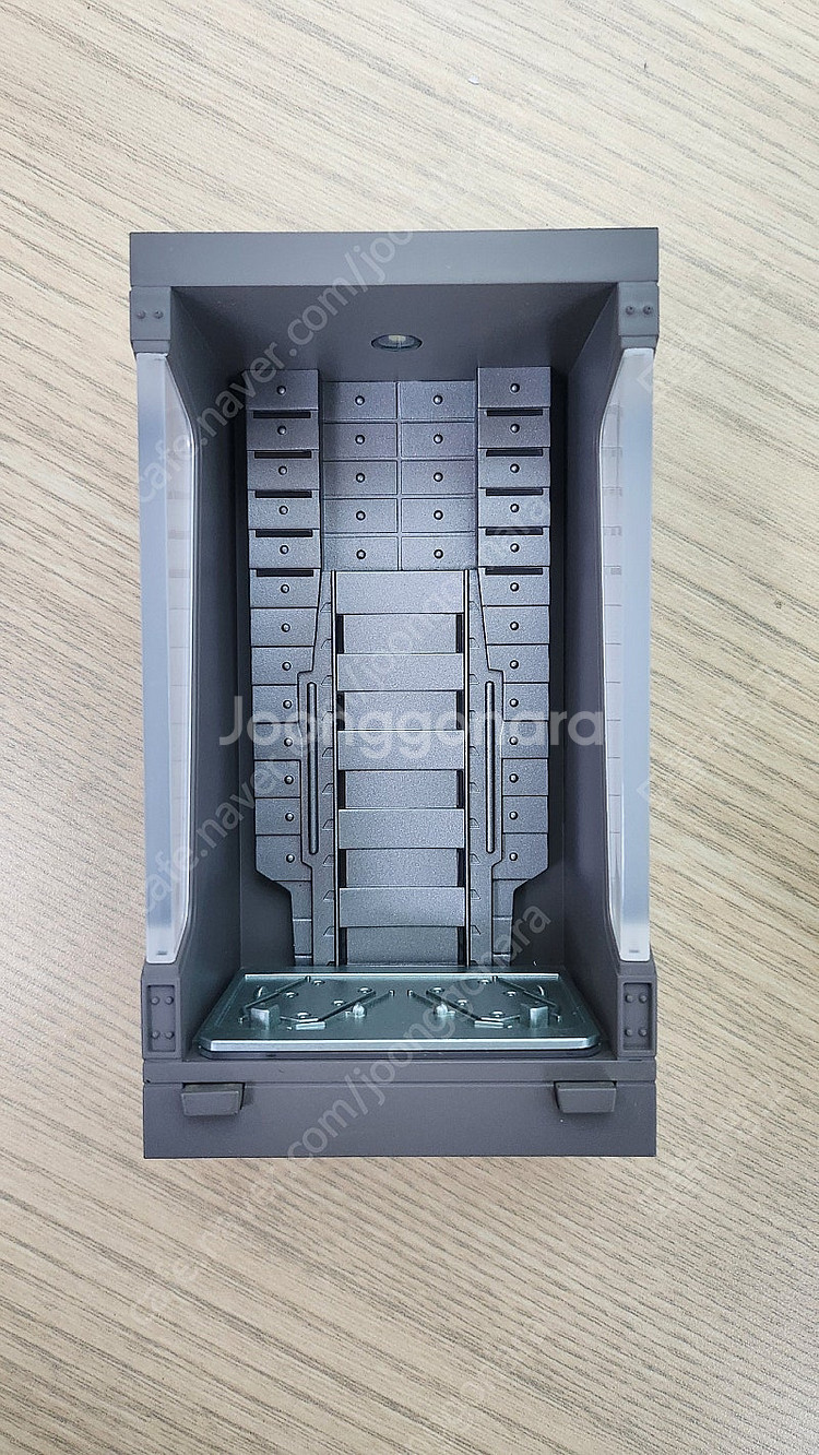 아이언맨 미니 피규어 홀오브 아머 6개 팝니다.--4