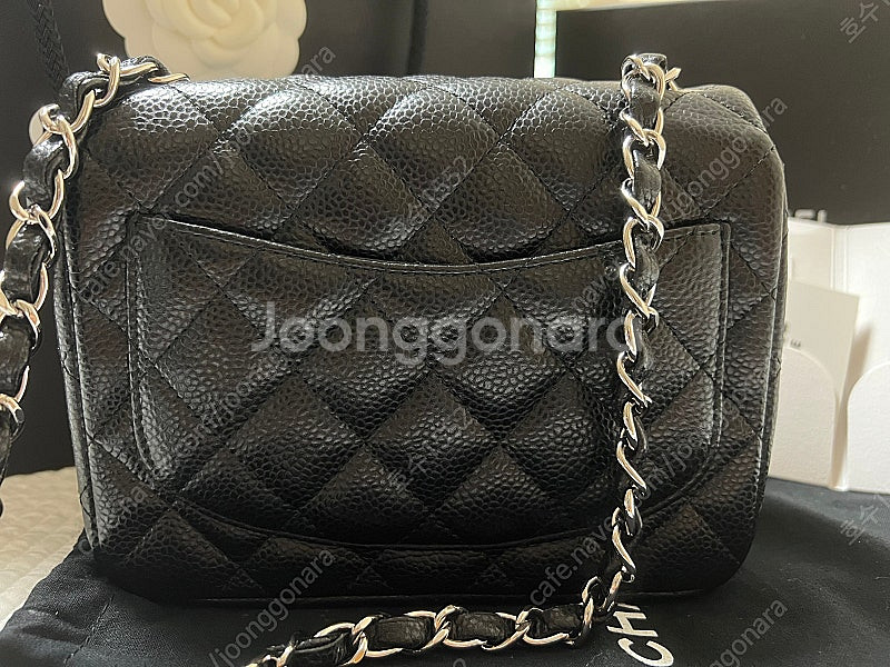 정품 샤넬 쁘띠삭 캐비어 퀼팅 블랙--2