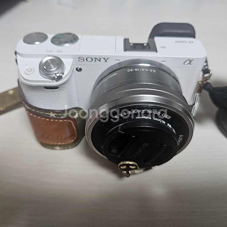 소니 a6000 + 번들렌즈 + 여친렌즈 sel35f1...--1