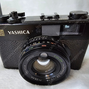 YASHICA ELECTRO35CC