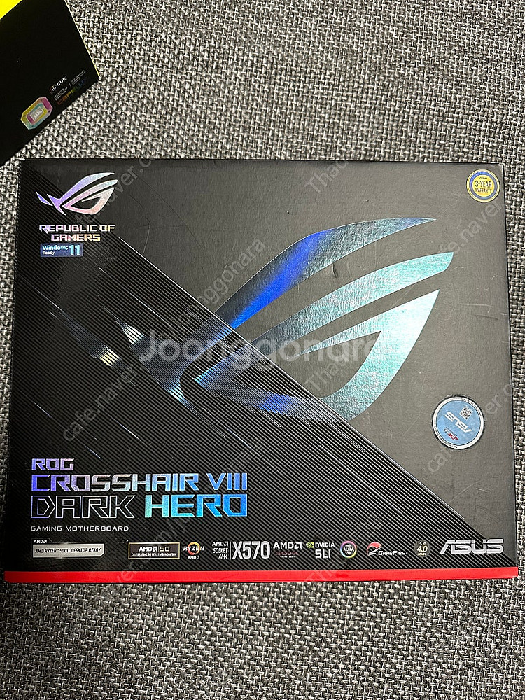 다크히어로 x570 풀박스 판매합니다--0