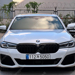 BMW5시리즈 (G30) 523d M 스포츠중고차 할부 리스 카드 저신용자 전액할부 가능합니다