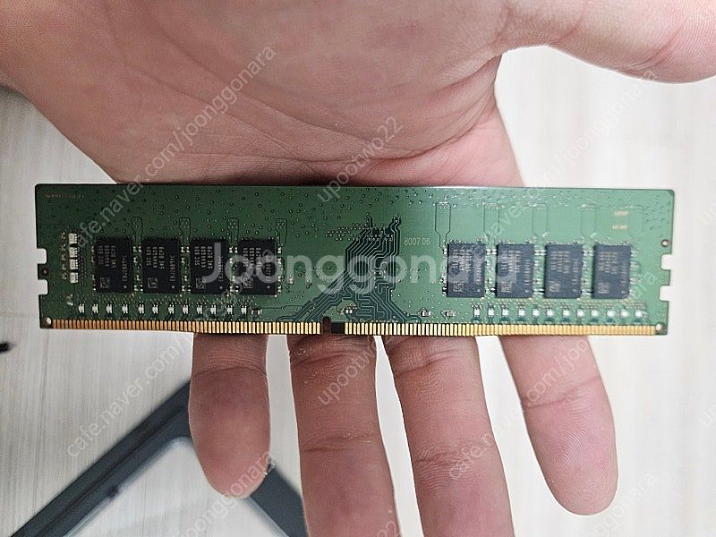 cpu - amd 3600, dd4 16gb / 8gb...--3