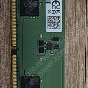 삼성 DDR5 32GB 5600 메모리 팝니다.