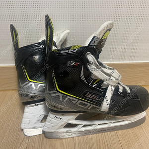 아이스하키 스케이트 bauer vapor 3X(y13.5)