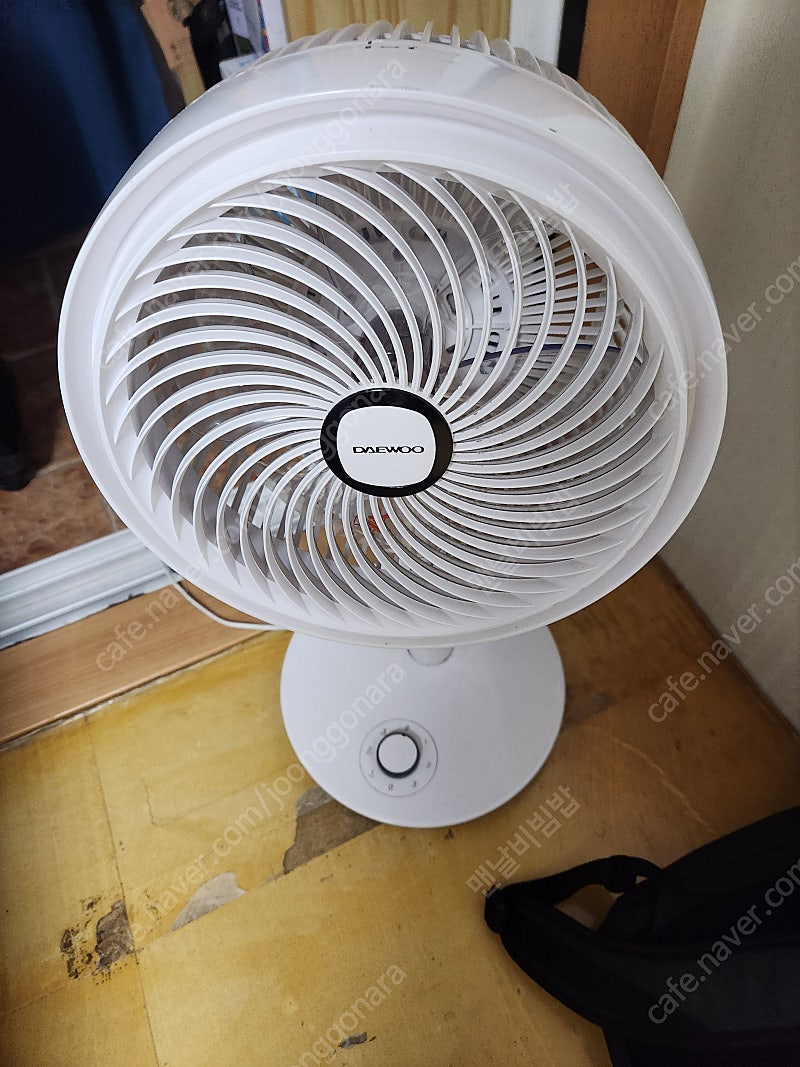 고장난 대우선풍기 판매합니다 수동으로 날개돌리다보면 작...--0
