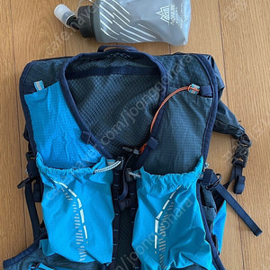 오니지 18L 초경량 배낭 C9104 + 물통 2개