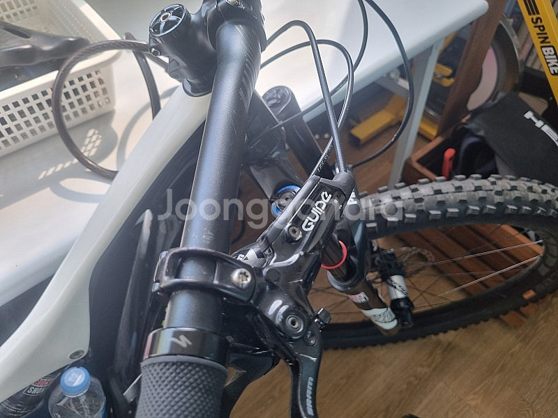스페셜라이즈드 풀샥mtb--4