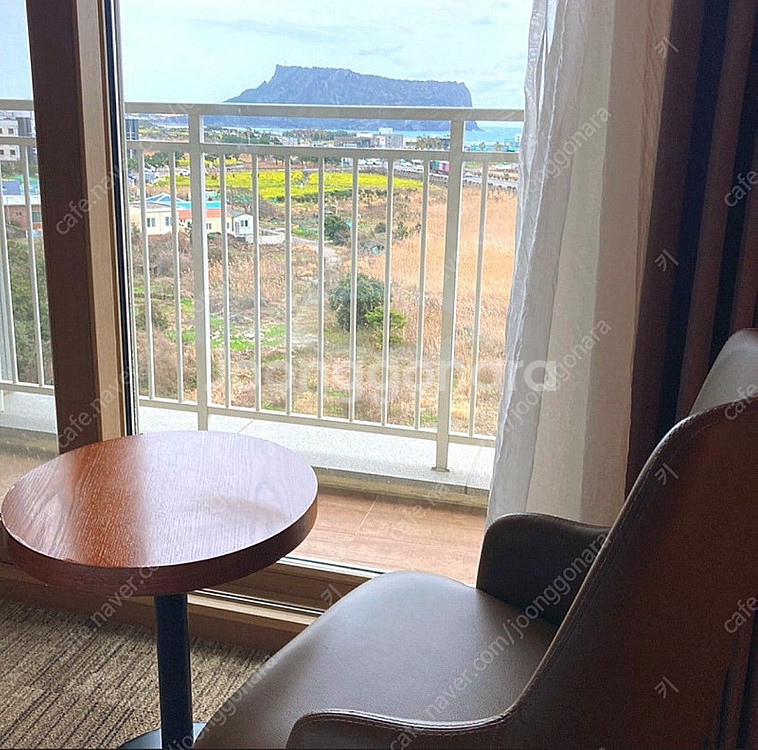제주도 성산골든튤립호텔 조식미포함 1박 4만원--0
