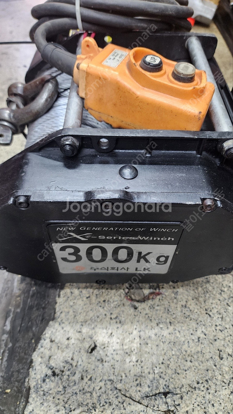 에어뱅크 콤프레셔 3.5HP, LK 전동윈치 300kg--2