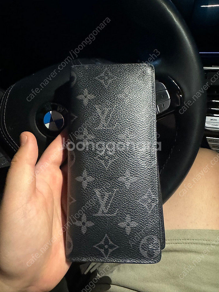루이비통 장지갑--0
