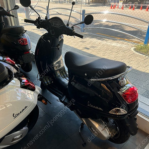 베스파 LX 125 ABS