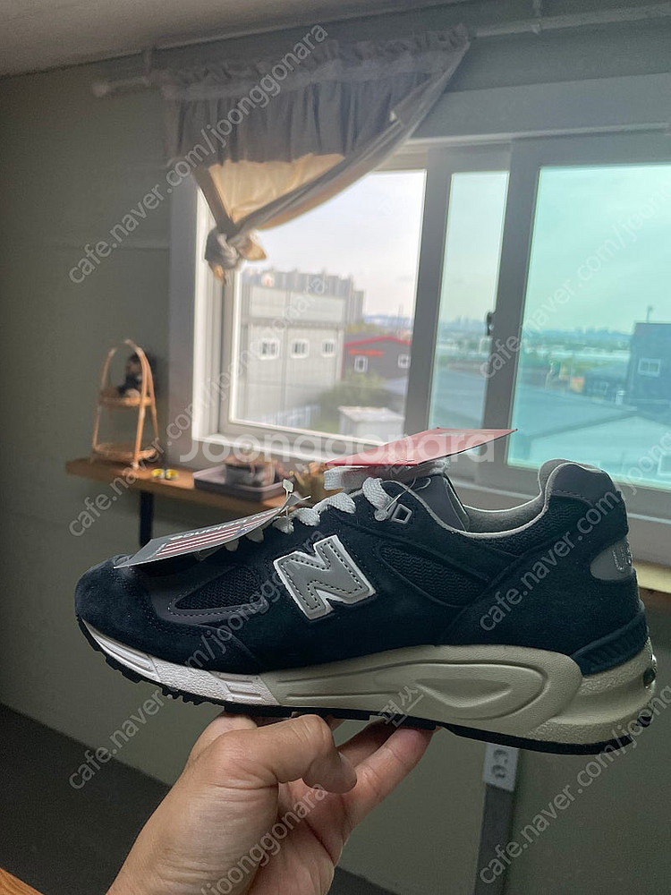 뉴발란스 M990NV2 사이즈245--1