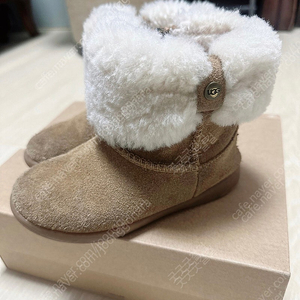 UGG 어그부츠 키즈 EU 26사이즈