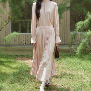 프론트로우 Pleated Maxi Skirt -라일락