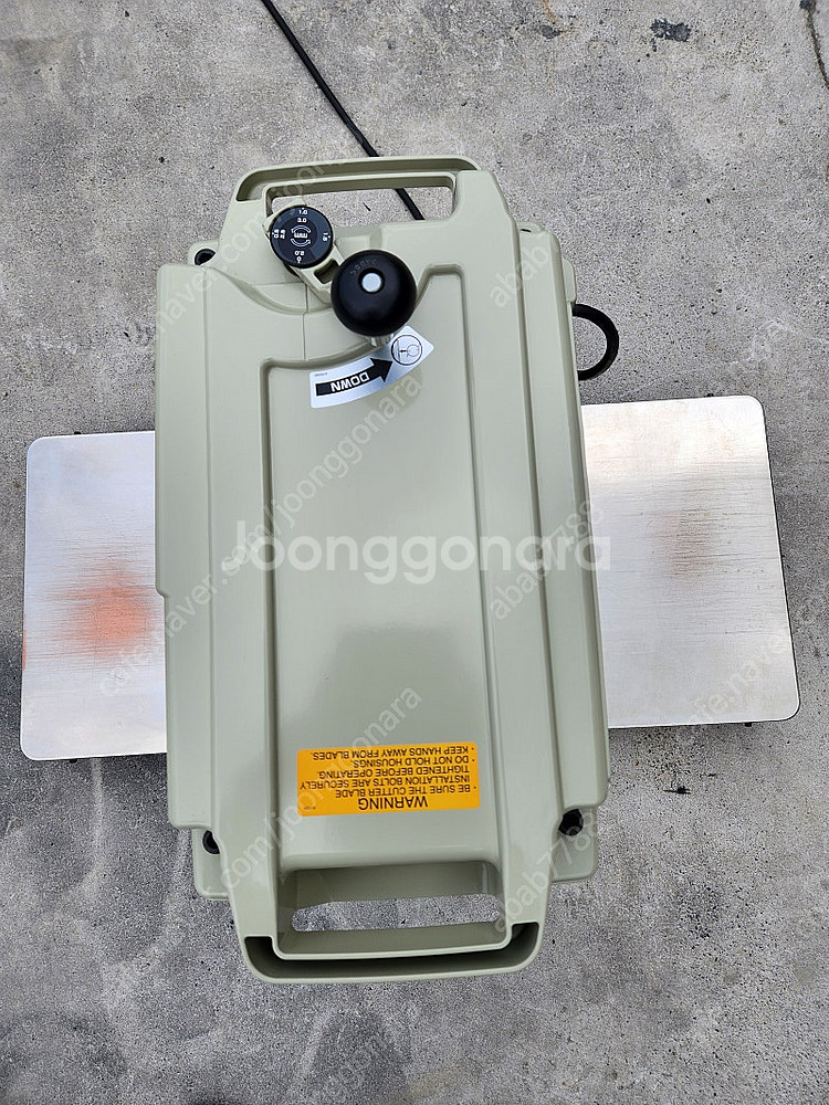 마끼다 자동대패 12인치 1650W--5