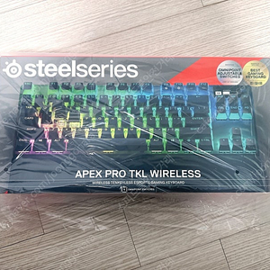 (미개봉 새제품) 정발 스틸시리즈 APEX PRO TKL WIRELESS (2023) 무선 키보드 (래피드 트리거) 25만원