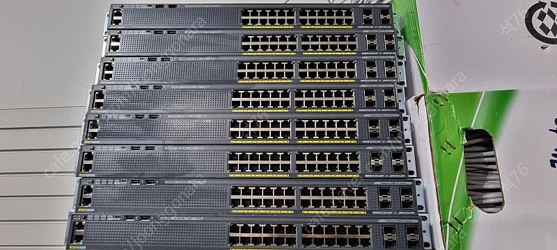 시스코 WS-C2960X-24PS-L POE 24포트 이미지