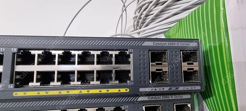 시스코 WS-C2960X-24PS-L POE 24포트 이미지