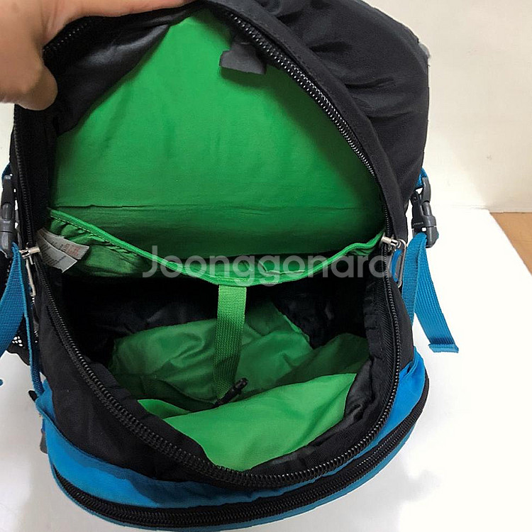 판매 노스페이스 등산배낭 33L--3