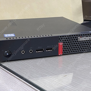 레노버 Lenovo ThinkCentre M710q Tiny 초소형 데스크탑 판매합니다. (i5-7500T, 8GB, 256GB NVMe)