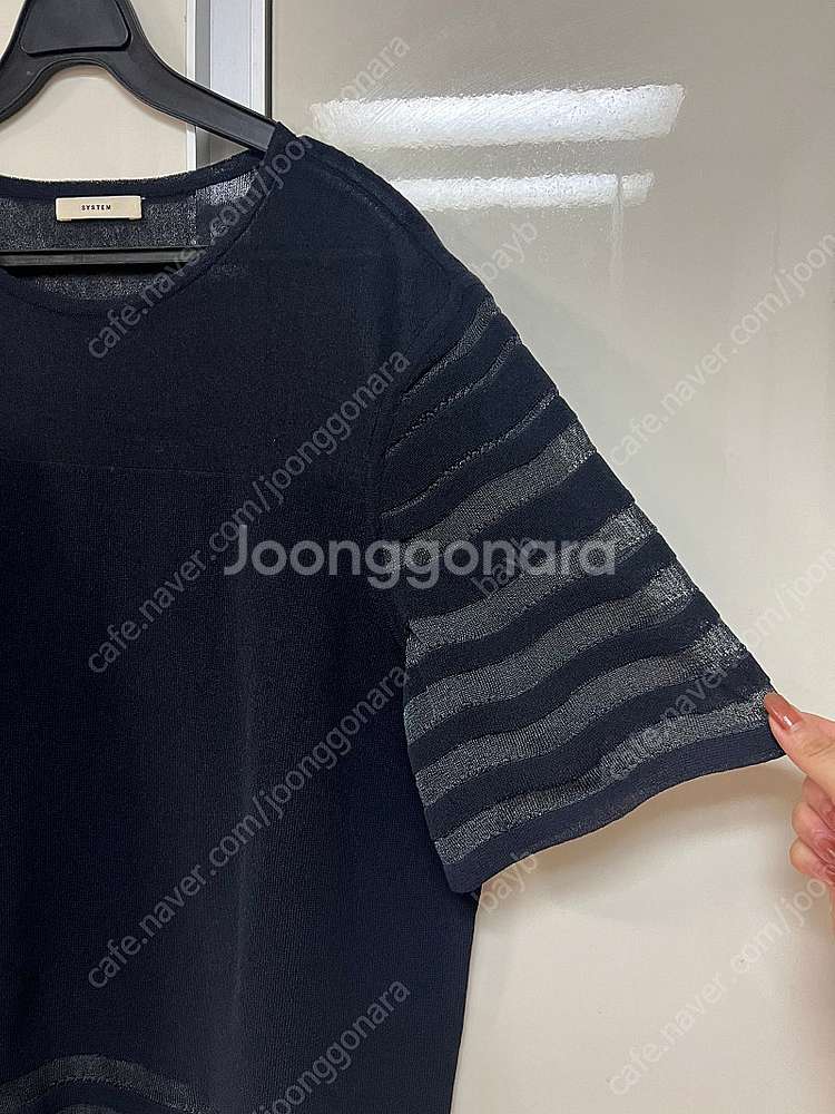 한섬 시스템 시스루 배색 니트 탑 글리터 라인 반팔 니...--2