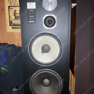 JBL L150A