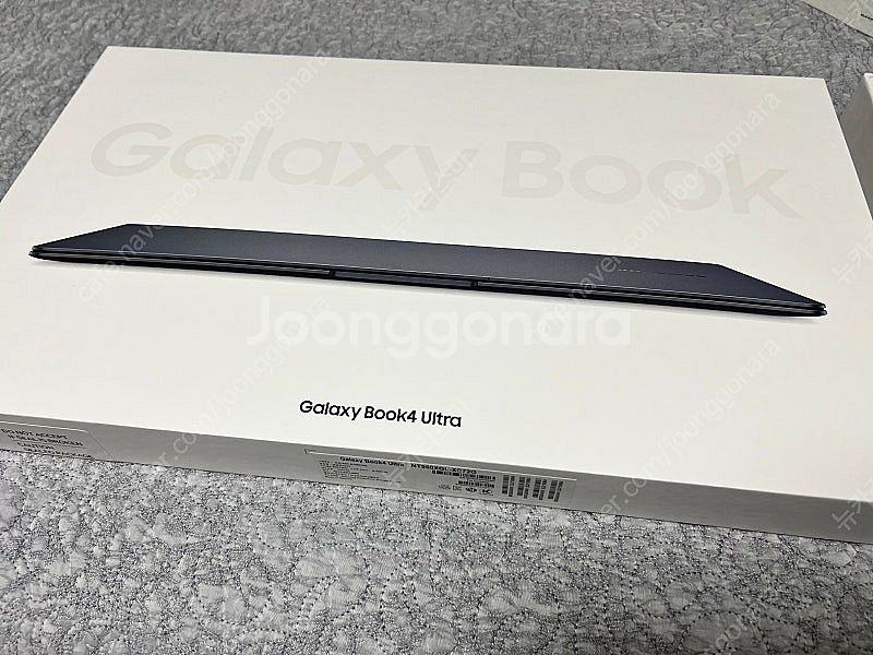 갤럭시북4울트라 NT960XGL-XC72G 팔아요--0