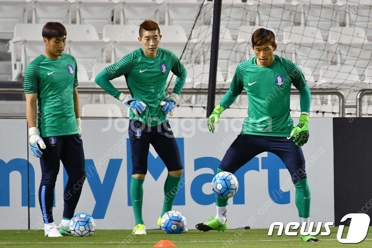 16-18 대한민국 국가대표 선수지급용 GK 골키퍼 국...--4