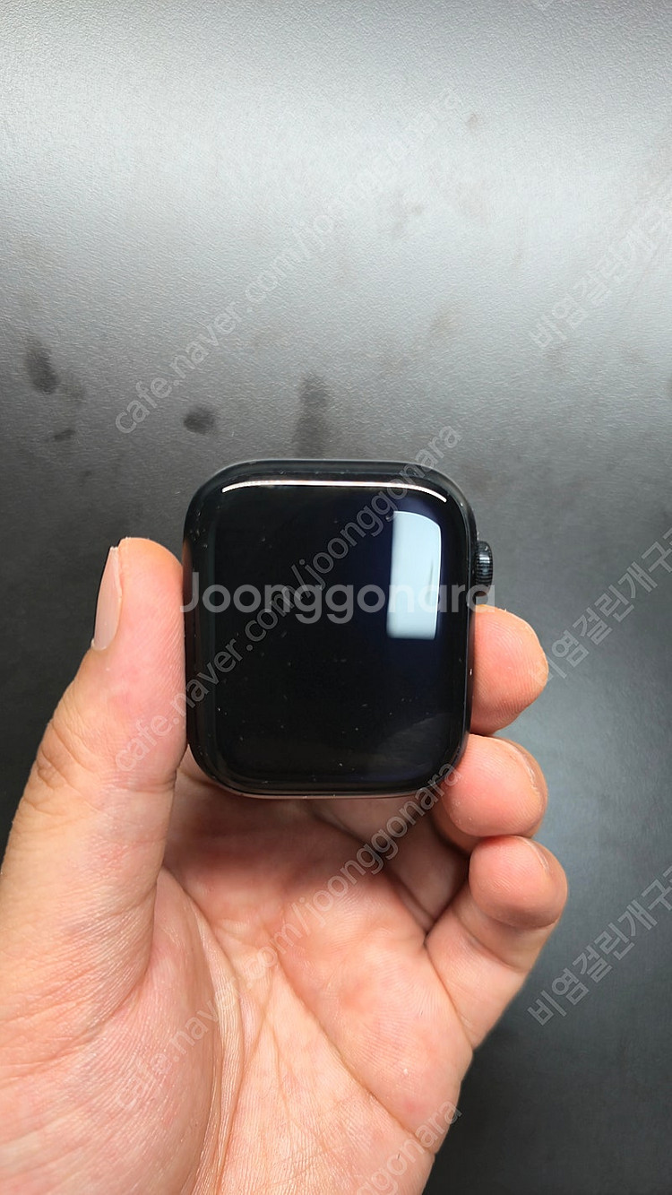 애플워치8 45mm gps 미드나이트 알루미늄 판매합니...--1