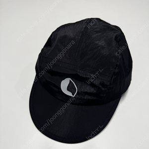 koyu 코유 LIGHT CAP (BLACK) 블랙 캡 판매합니다.