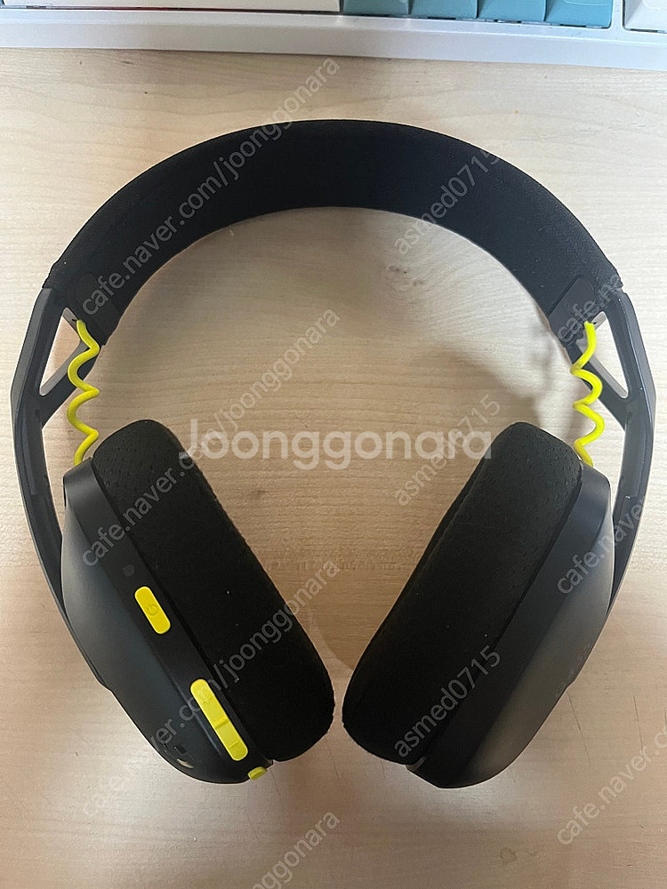 로지텍 G435 무선 헤드셋 판매합니다--2