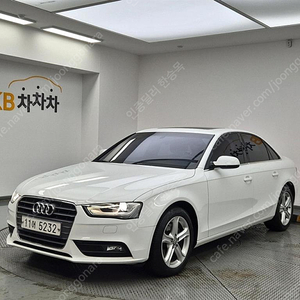 아우디뉴 A4 30 TDI 다이나믹중고차 할부 리스 카드 저신용자 전액할부 가능합니다