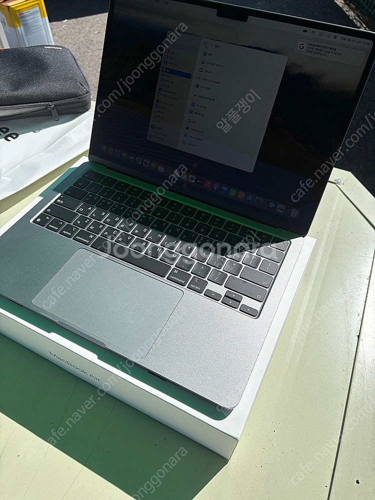 상태좋은 맥북 에어 m2 실버 8GB 512 판매합니다--1