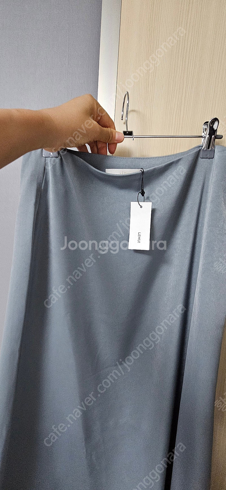 르뮈 스커트m 및 새틴블라우스/ 드혀니 스퀘어티 및 린...--5