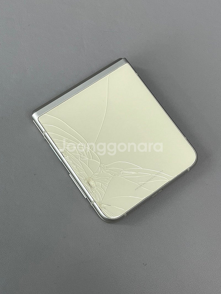 (자급제) 갤럭시Z플립3 크림 256G 무잔상단말기 서...--9