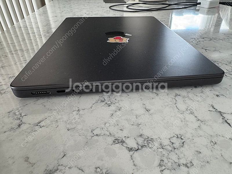 맥북프로 14 M3pro--1
