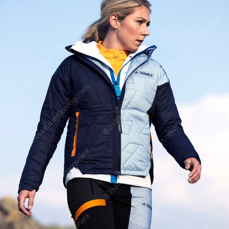 아디다스 테렉스 마이쉘터 프리마로프트 패딩 자켓 이미지