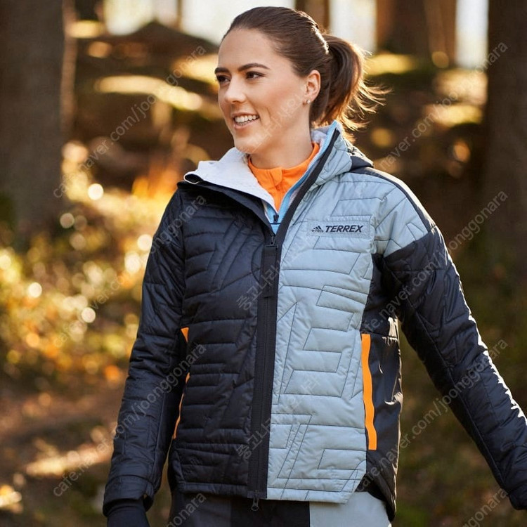 아디다스 테렉스 마이쉘터 프리마로프트 패딩 자켓 이미지