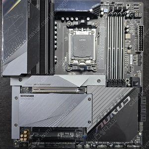 기가바이트 x670e 어로스 마스터 메인보드 판매합니다