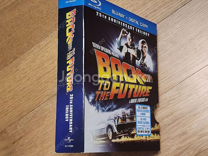 투더퓨쳐 블루레이 DVD 25주년 트릴로지 세트--2