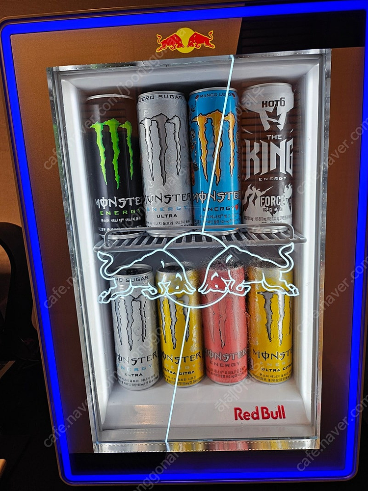 신형 레드불 냉장고 팝니다. 이미지