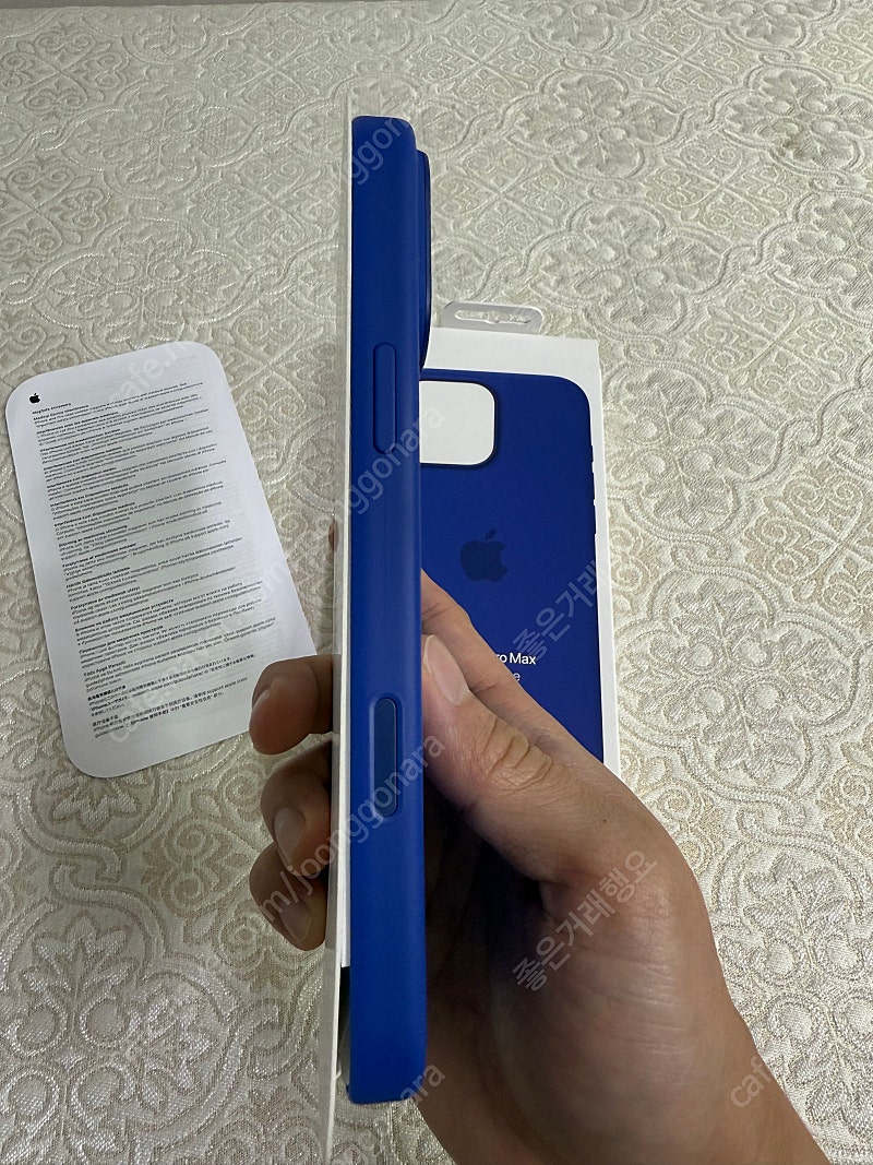 아이폰 16프로 맥스 정품 케이스 실리콘 울트라마린색상 판매합니다 ^^ | 중고나라 - 안심되는 중고거래