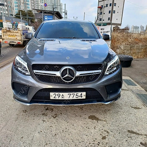 벤츠 GLE350D 쿠페 팝니다