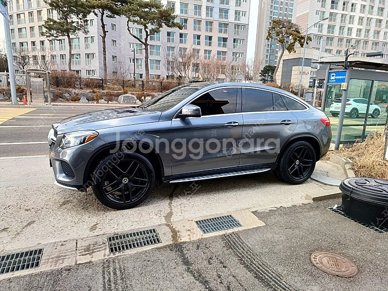 벤츠 GLE350D 쿠페 팝니다--1